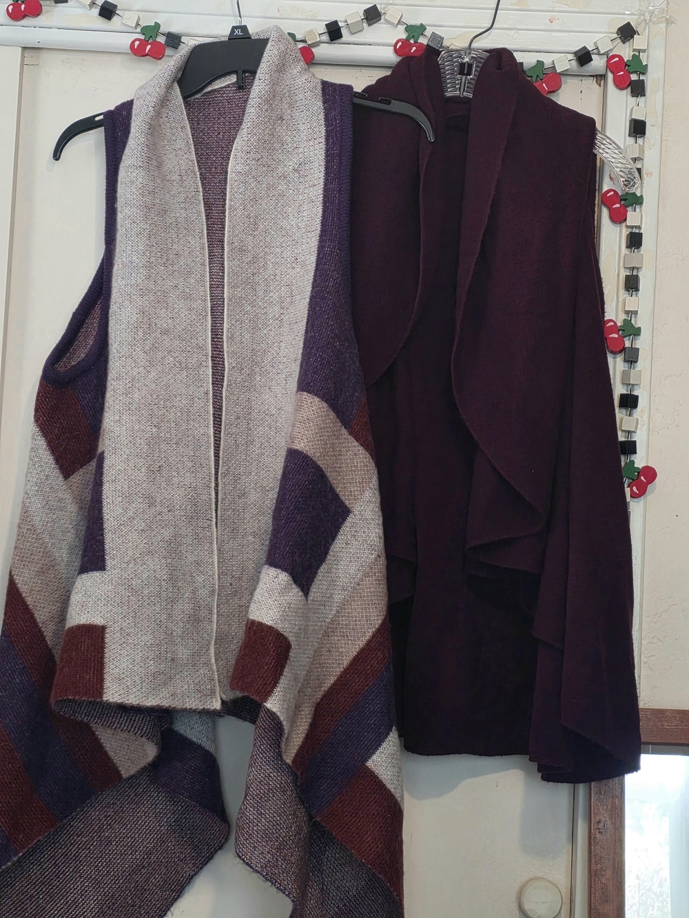 Women’s Bundle Knit Acrylic Open Front Sleeveless Cardigans